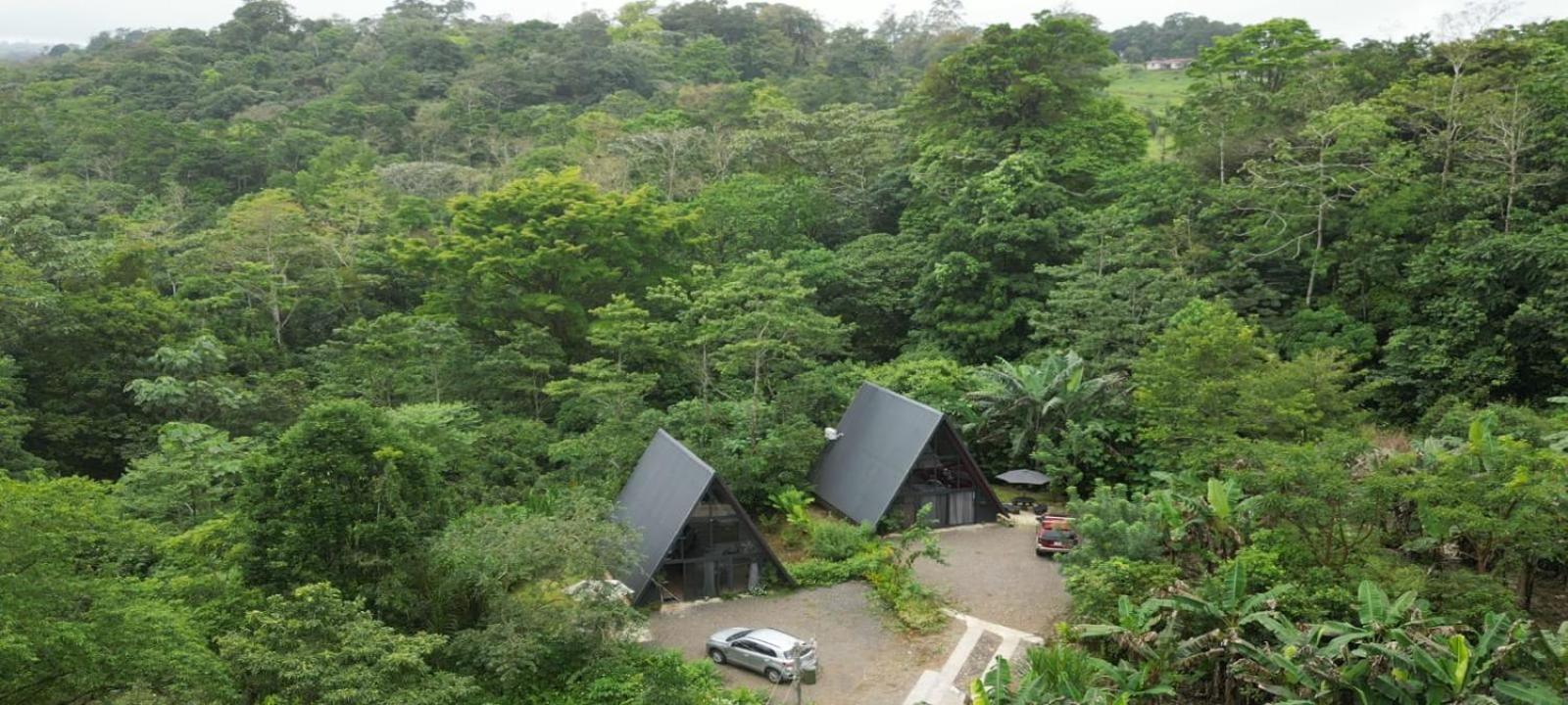 Yarumo Lodge, Rio Celeste Black Chalets Bijagua Exterior foto